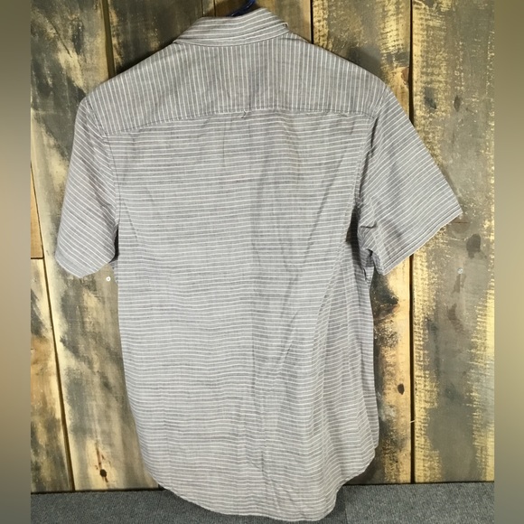 Original Penguin short sleeve button down shirt men’s medium - Picture 2 of 5